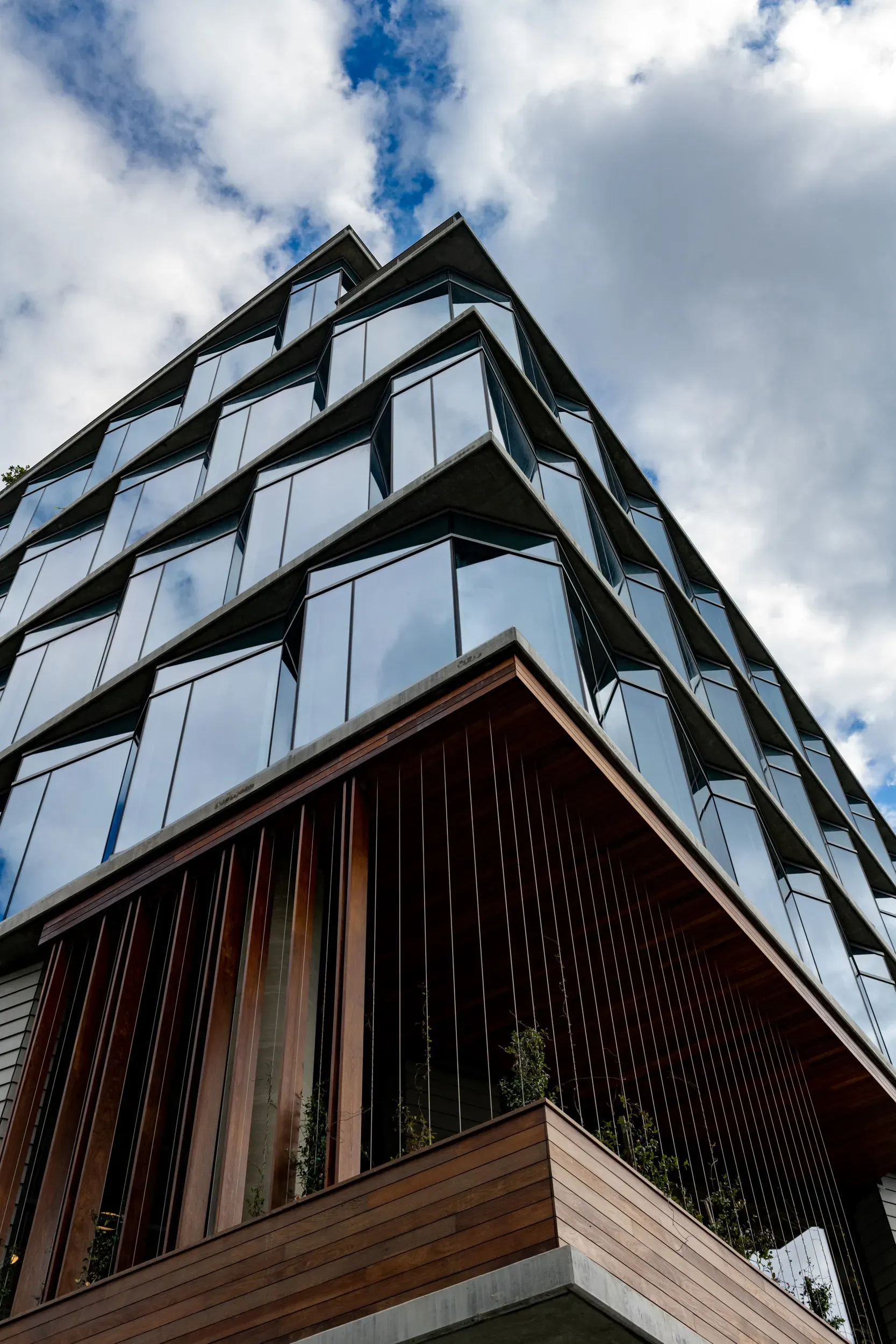 RETAIL LEASING AT WEST EDGE